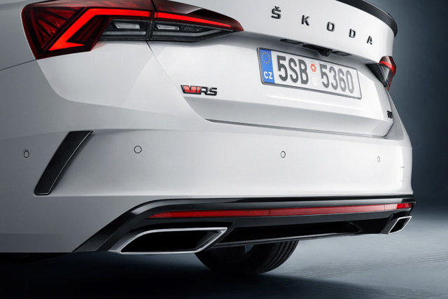 Škoda Octavia RS iV: ekološka, a sportska (prve info i foto)