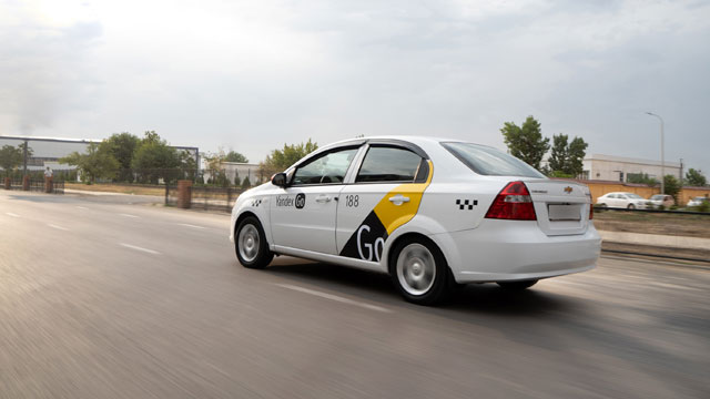 Yandex.Taxi je postao Yandex Go