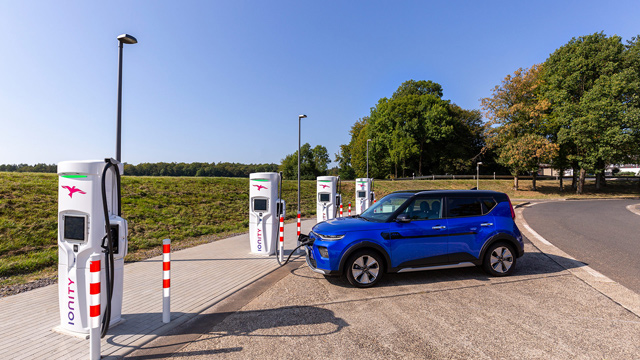 Kia se pridružila najvećoj mreži brzog punjenja električnih vozila IONITY