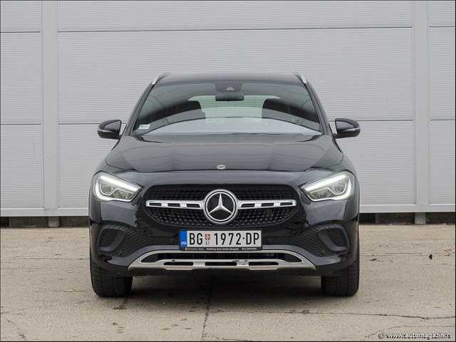 Testirali smo: Mercedes-Benz GLA 200d (FOTO)