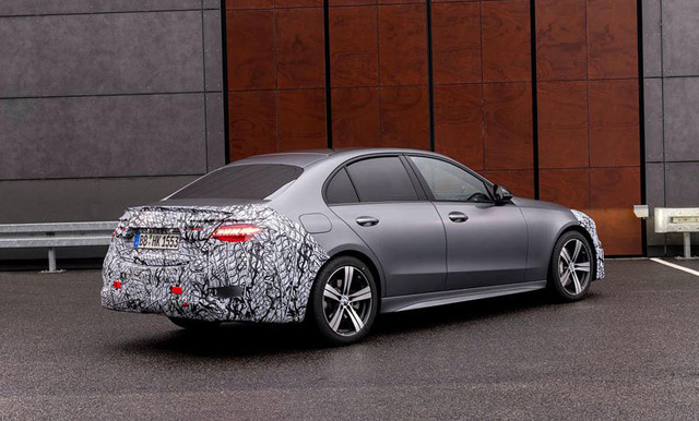 Mercedes-Benz C-Klasa (W206) - otkrivanje počinje, premijera sledeće nedelje (FOTO)