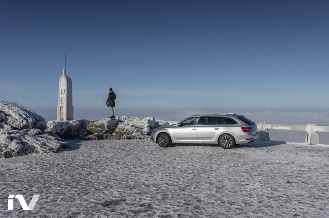 Škoda Superb iV obnavlja energiju oko Ješteda