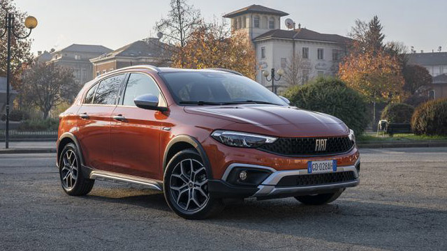 Novi Fiat Tipo i Novi Tipo Cross: novi motori, novi dizajn, nove verzije i nova tehnologija