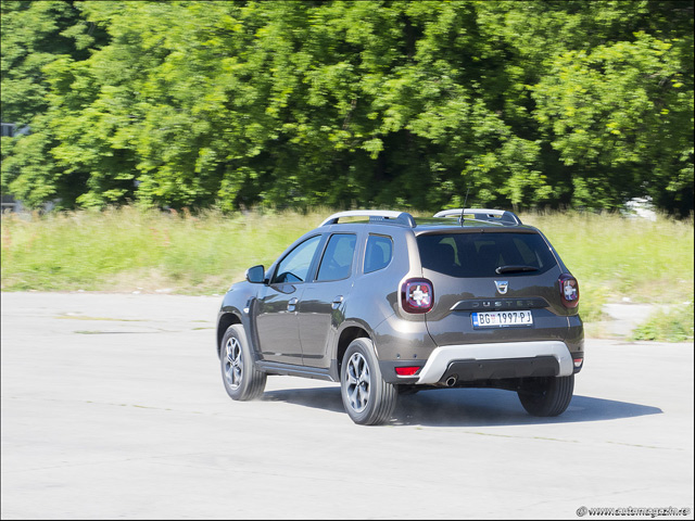 Testirali smo: Dacia Duster 1.0 TCe 100 ECO-G (FOTO)