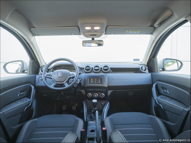 Testirali smo: Dacia Duster 1.0 TCe 100 ECO-G (FOTO)