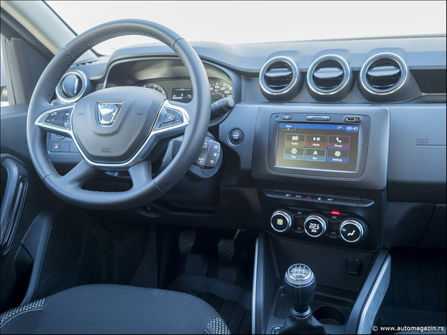 Testirali smo: Dacia Duster 1.0 TCe 100 ECO-G (FOTO)