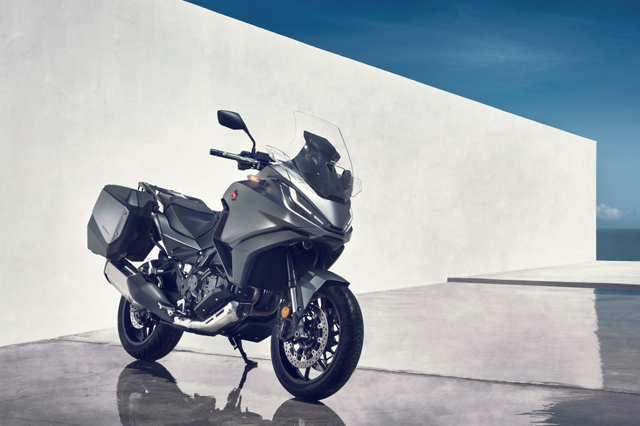 Honda predstavila NT1100 – motocikl 