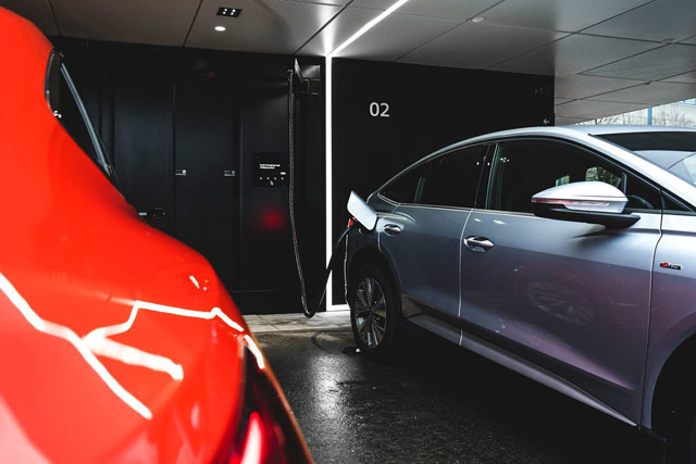 Audi otvara luksuzni centar za punjenje elektromobila (FOTO+VIDEO)