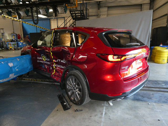 Mazda CX-60  jaka kao tenk na ocenjivanju Euro NCAP (FOTO)