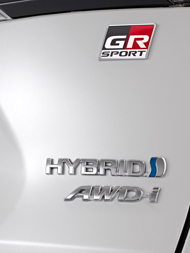 Toyota RAV4 GR Sport - sportski SUV stil koji definiše segment