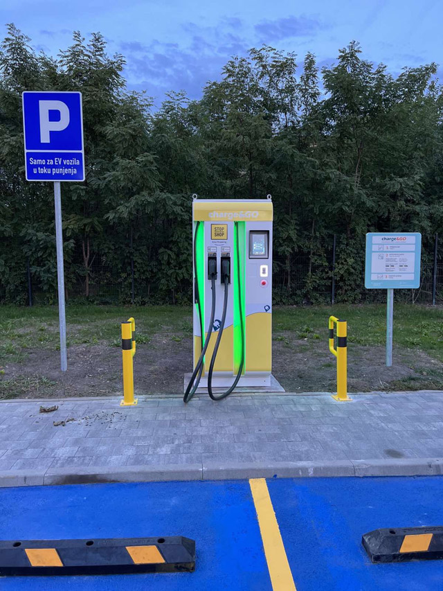 Immofinanz instalira punjače visokih performansi za električna vozila u svojim STOP SHOP ritejl parkovima u Srbiji