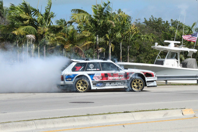 Travis Pastrana ne voli struju - nova Gymkhana sa benzinskim Subaruom (VIDEO)