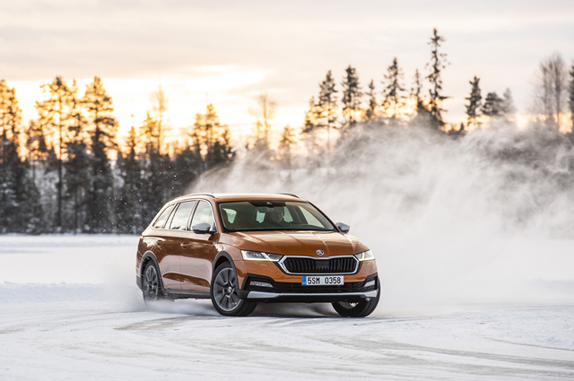 Istražite Švedsku: Testiranje 4×4 Škoda modela na snegu i ledu