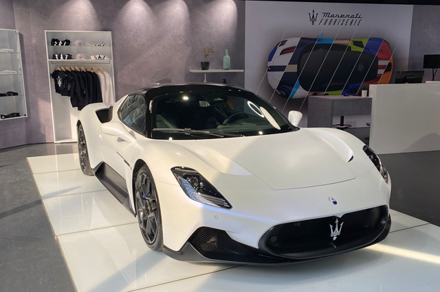 Maserati super-automobil stigao u Srbiju (FOTO)