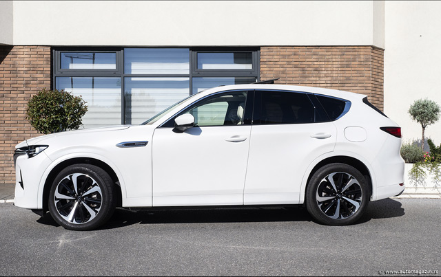 Testirali smo: Mazda CX-60 2.5 e-Skyactiv PHEV (FOTO)