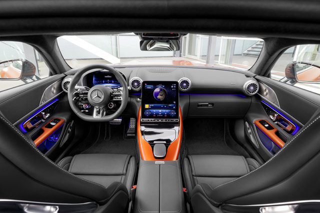 Svetska premijera novog vrhunskog modela Mercedes-AMG GT 63 S E PERFORMANCE u Šangaju