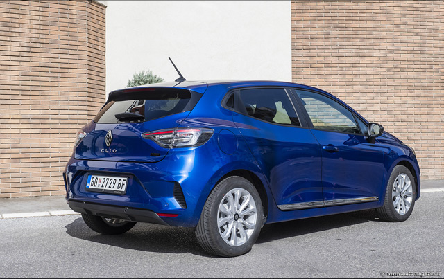 Testirali smo: Renault Clio E-Tech 145 Hybrid (FOTO)