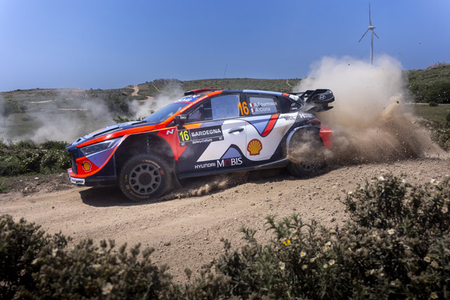 Rally Italia Sardegna 2025 - Ogier u simboličnom vođstvu