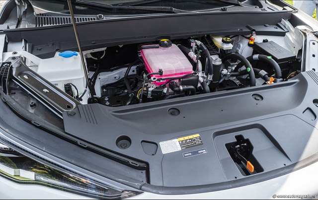 Geely EX5: električni SUV sledeće generacije stigao u Srbiju