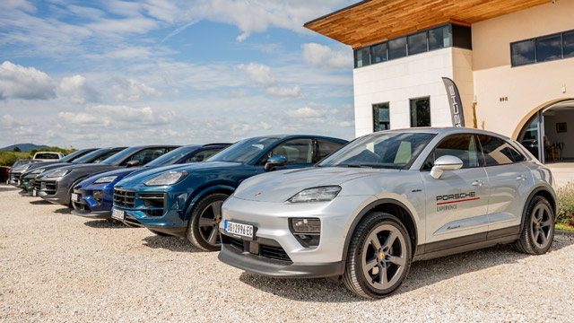 Porsche SUV dan u vinariji Draganić (FOTO)