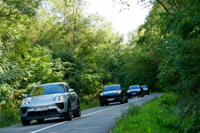 Porsche SUV dan u vinariji Draganić (FOTO)