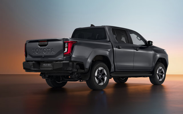 Svetska premijera potpuno nove Toyote Hilux