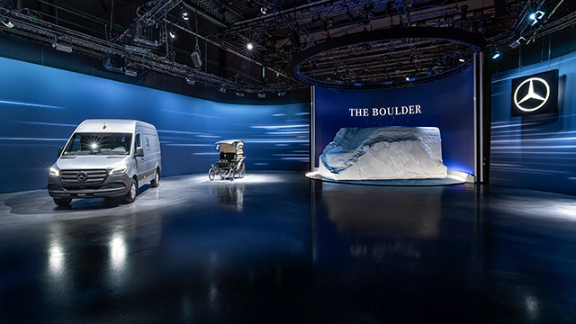 Mercedes-Benz Sprinter se polako otkriva - za sada u obliku kamene skulpture