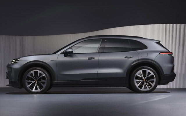 Elektrčni Porsche Cayenne zvanično predstavljen. Ovo je najsnažniji serijski Porsche svih vremena (FOTO)