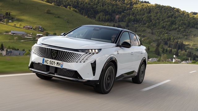 Peugeot opoziva na vanredni servis skoro 100.000 automobila