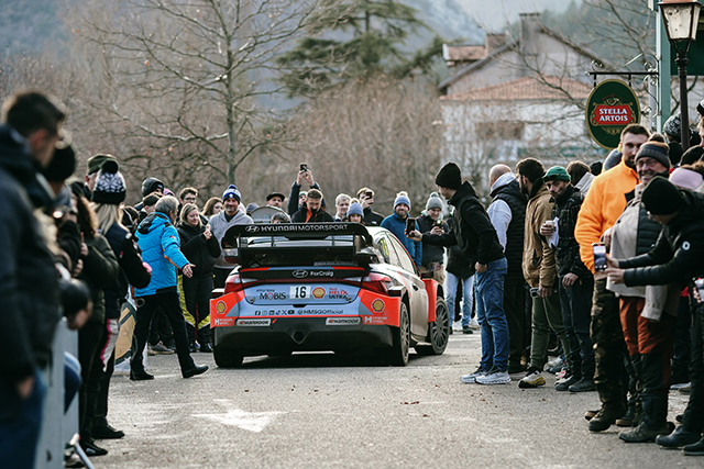 Iz Saudijske Arabije u zimske čarolije (VIDEO)