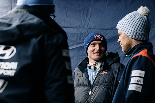 Iz Saudijske Arabije u zimske čarolije (VIDEO)