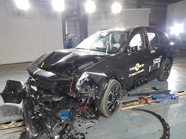 Euro NCAP dodeljuje pet zvezdica potpuno novoj Mazdi CX-5 Euro NCAP dodeljuje pet zvezdica potpuno novoj Mazdi CX-5