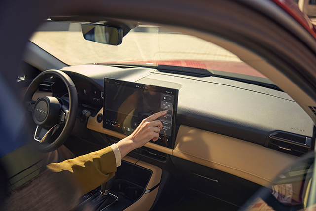 Potpuno nova Mazda CX-5: elektronska arhitektura i redizajnirani HMI sa ugrađenim Google servisom