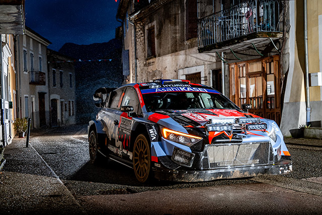 Rallye Monte Carlo 2026 - Oliver Solberg samouvereno na vodećoj poziciji (FOTO)