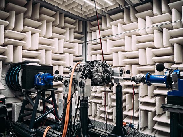 BMW nam pokazuje kako se stvara zvuk za električni M3 (VIDEO)