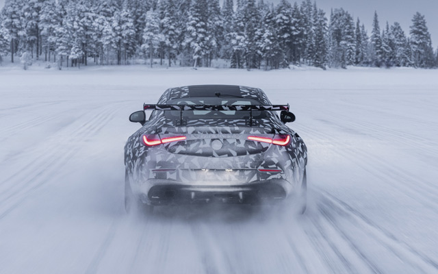 Drugi AMG model iz serije Mercedes‑Benz Mythos brusi led u Švedskoj