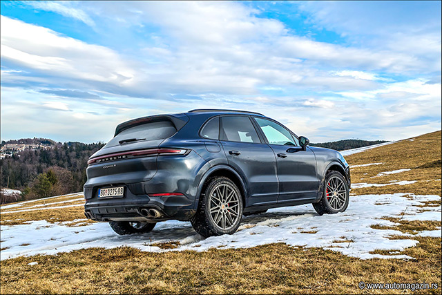 Testirali smo: Porsche Cayenne S