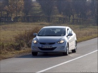 Hyundai Elantra 1.6 MPI  Test