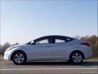 Hyundai Elantra 1.6 MPI  Test