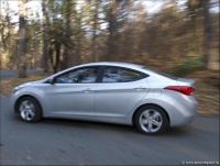 Hyundai Elantra 1.6 MPI  Test