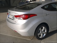 Hyundai Elantra 1.6 MPI  Test