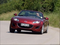 Mazda MX-5 - novi automobili