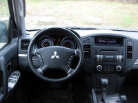 Mitsubishi Pajero test