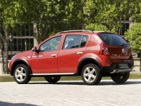 Novi automobili - Dacia Sandero Stepway