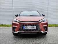 TEST Lexus LBX 1.5 Hybrid