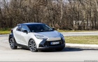 Toyota C-HR 2.0 PHEV - Test