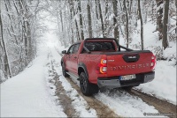 Toyota Hilux 2.8 D-4D Invincible Hybrid 48V