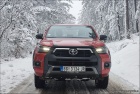 Toyota Hilux 2.8 D-4D Invincible Hybrid 48V
