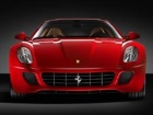 Ferrari zaradi 32.000 eura po automobilu