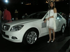 Sajam automobila u Beogradu - Nova Mercedes C klasa stigla u Srbiju